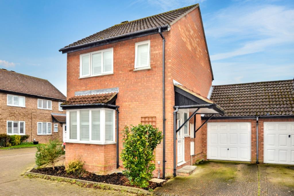 Cedar Close SHEFFORD